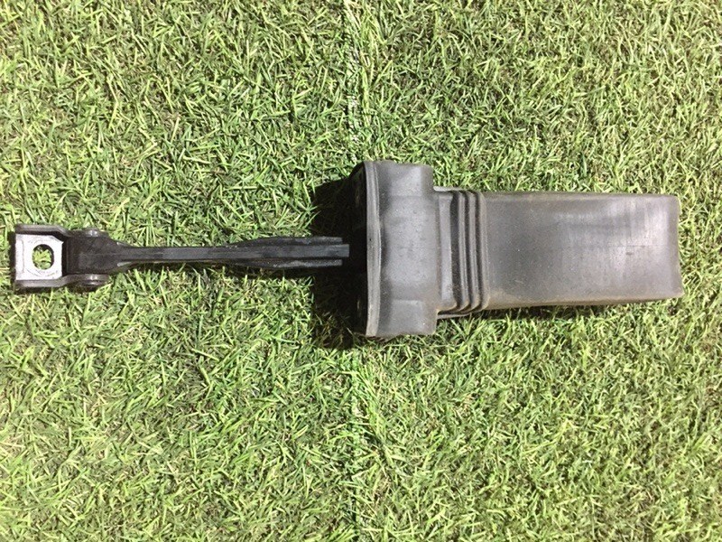 Ограничитель двери