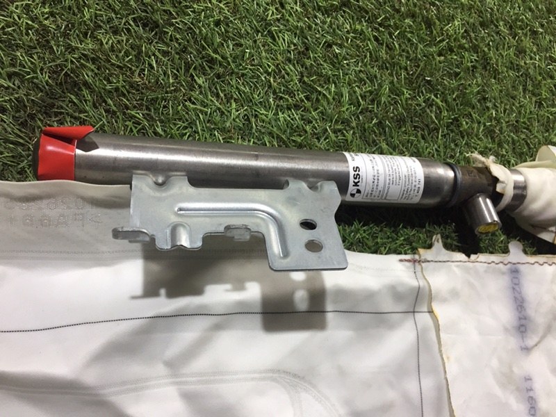 Подушка безопасности боковая (шторка)