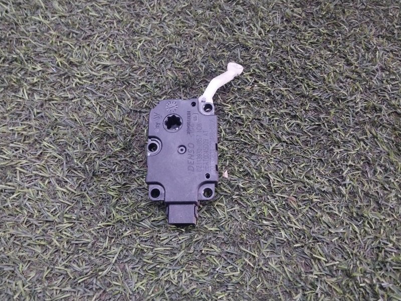 Моторчик заслонки печки