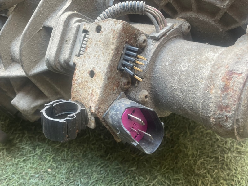 Коробка раздаточная