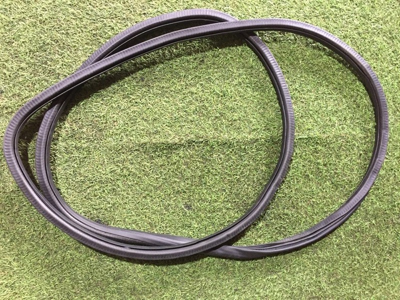 Уплотнитель двери