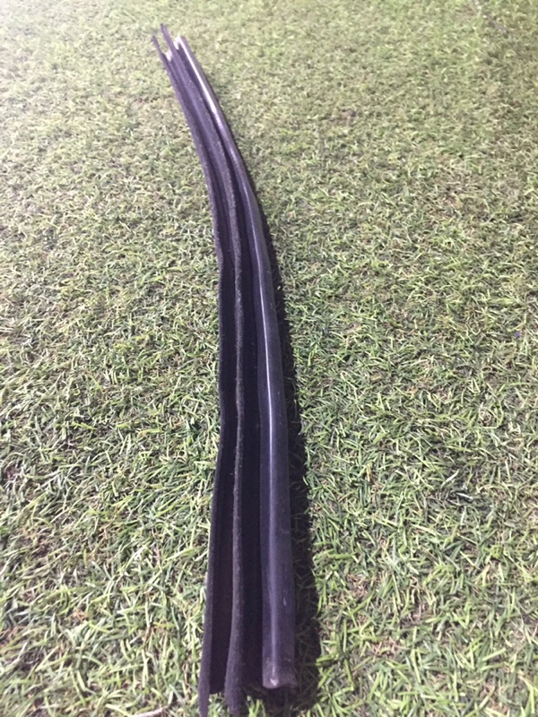 Уплотнитель двери