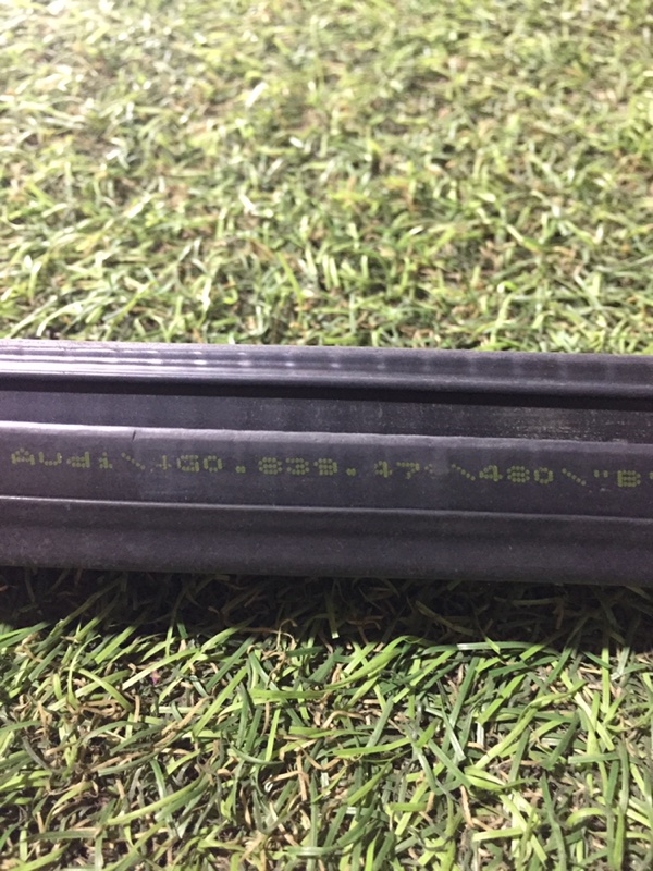 Уплотнитель двери