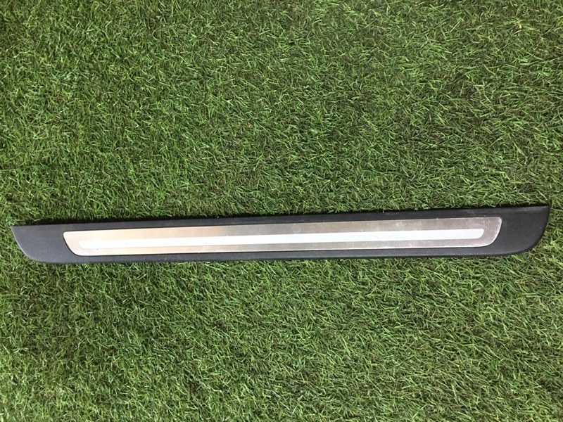 Накладка порога (внутренняя)