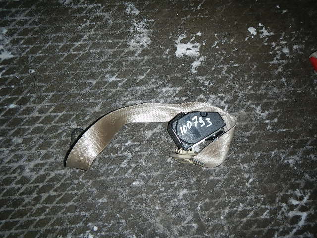 Ремень безопасности