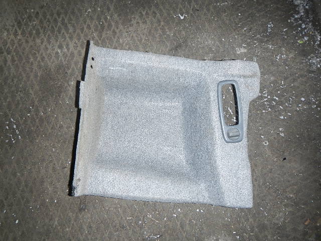 Обшивка багажника