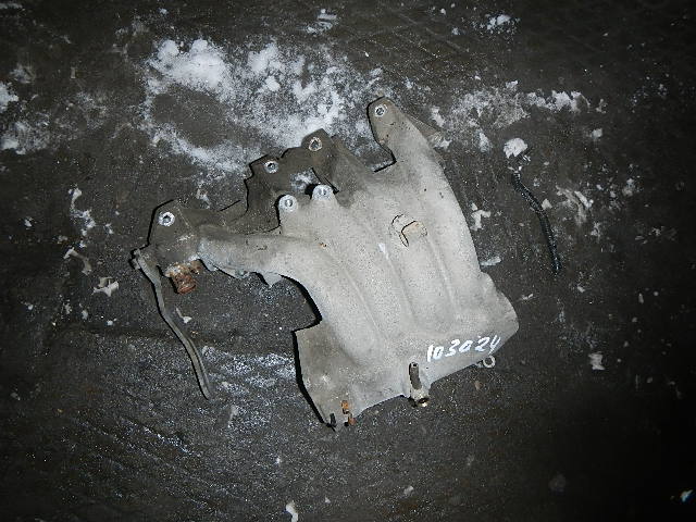 Коллектор впускной