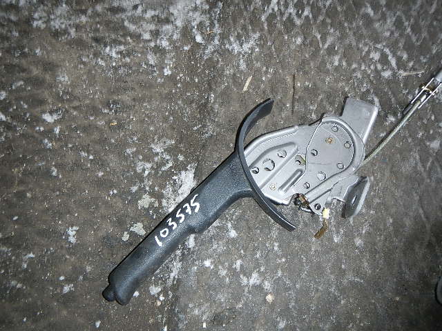 Рычаг стояночного тормоза