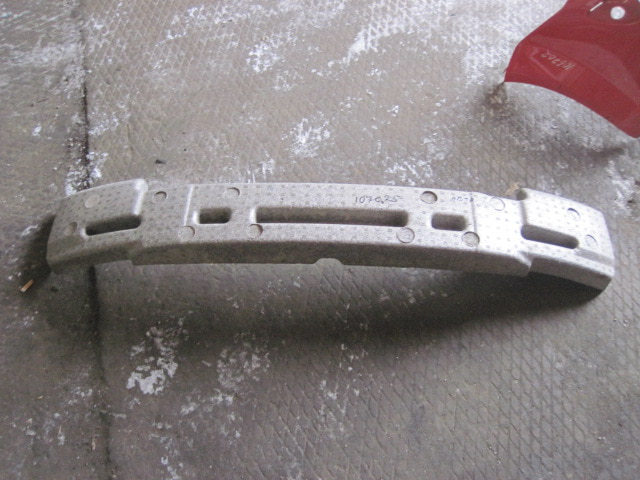 Наполнитель переднего бампера