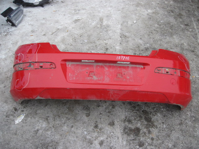 Бампер задний