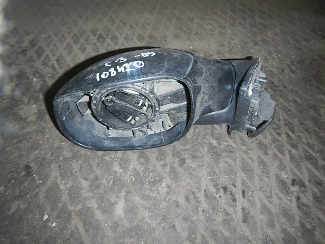 Зеркало левое электрическое