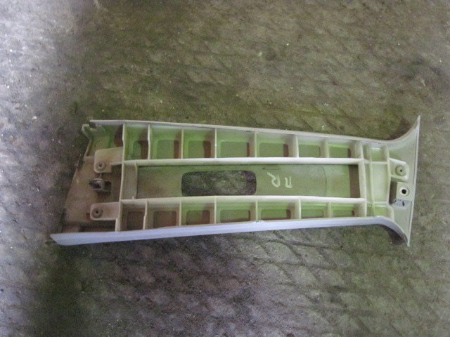 Обшивка стойки