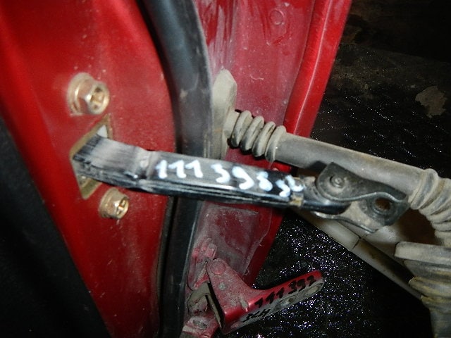 Ограничитель двери