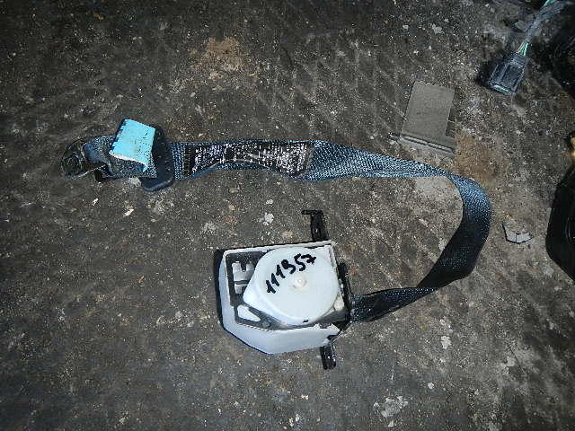 Ремень безопасности