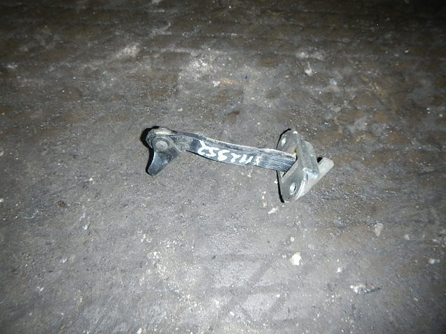 Ограничитель двери