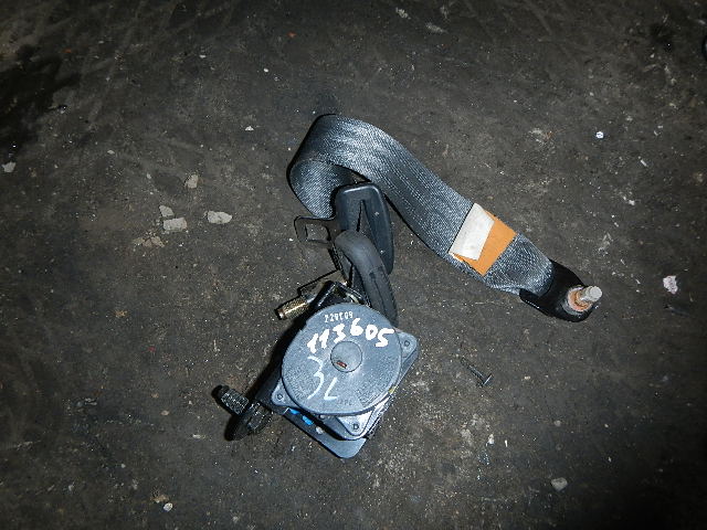 Ремень безопасности