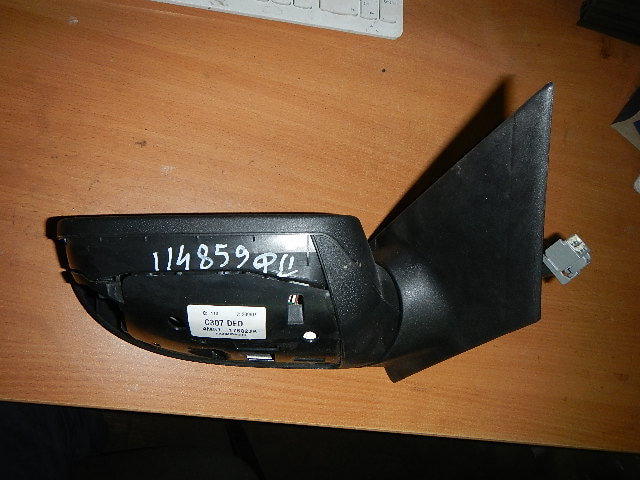 Зеркало правое электрическое