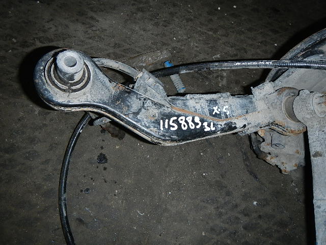 Рычаг задний верхний левый