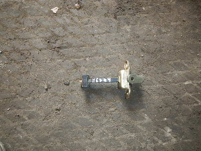 Ограничитель двери