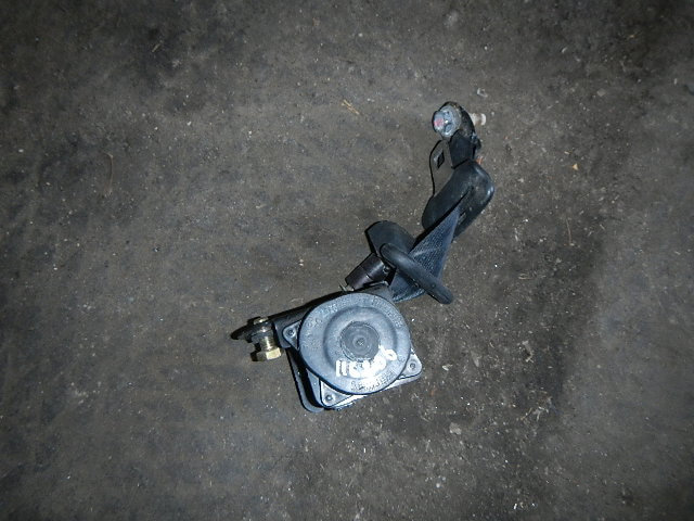 Ремень безопасности