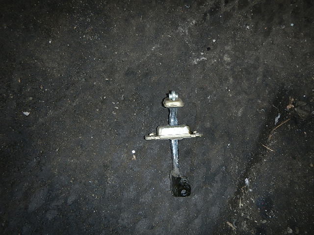 Ограничитель двери