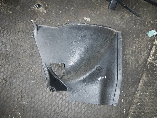 Обшивка багажника