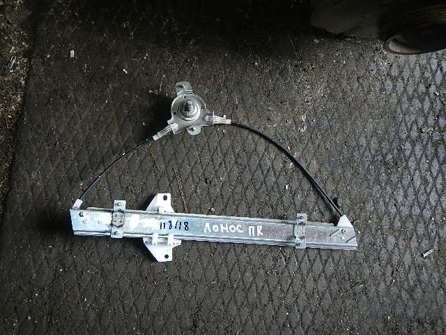 Стеклоподъемник механ. передний правый