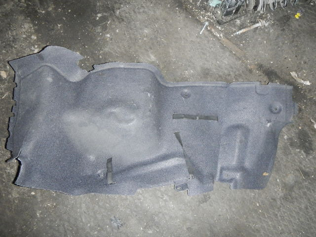 Обшивка багажника