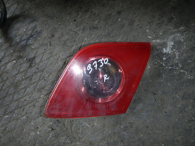 Фонарь задний внутренний правый