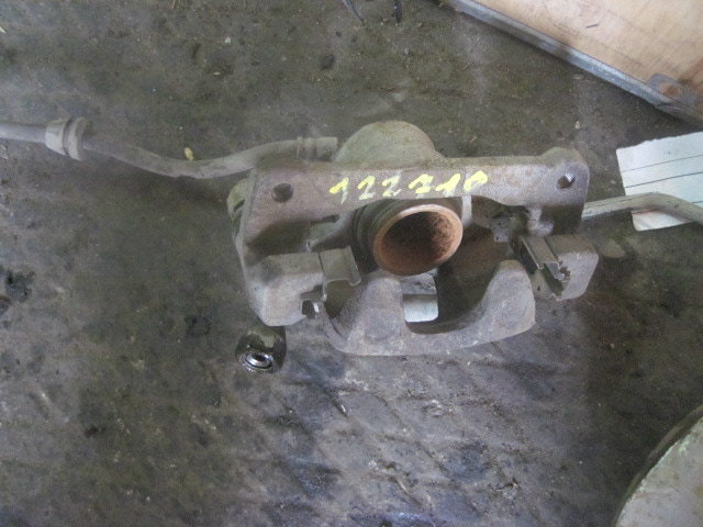 Суппорт передний левый