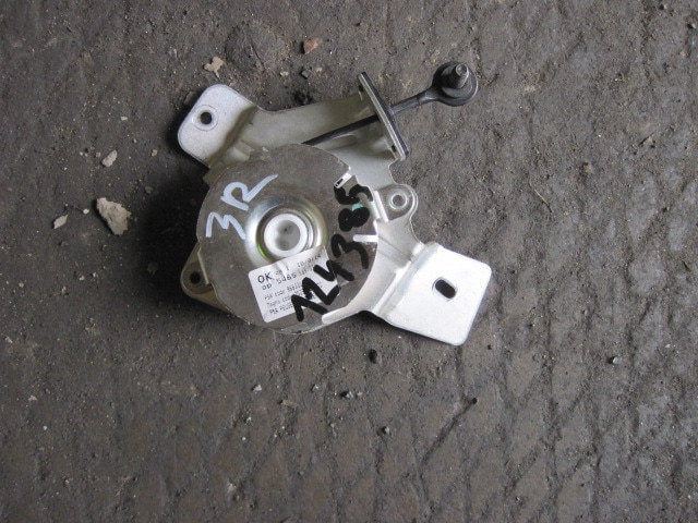 Ограничитель двери