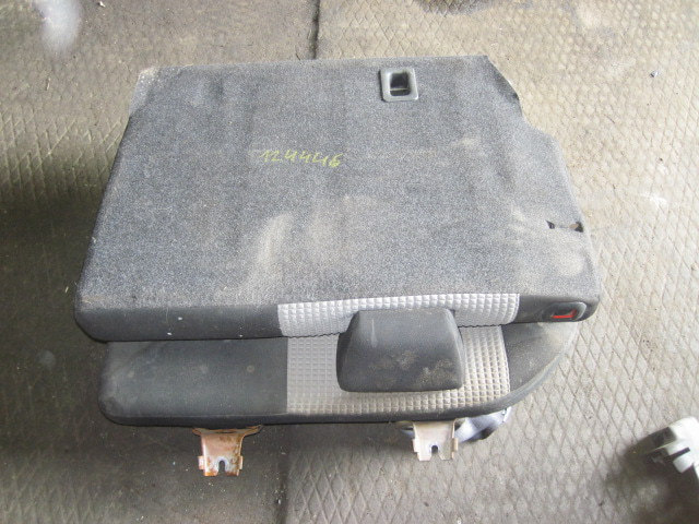 Сиденье салонное