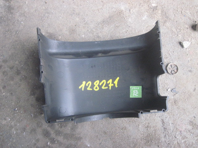 Кожух рулевой колонки