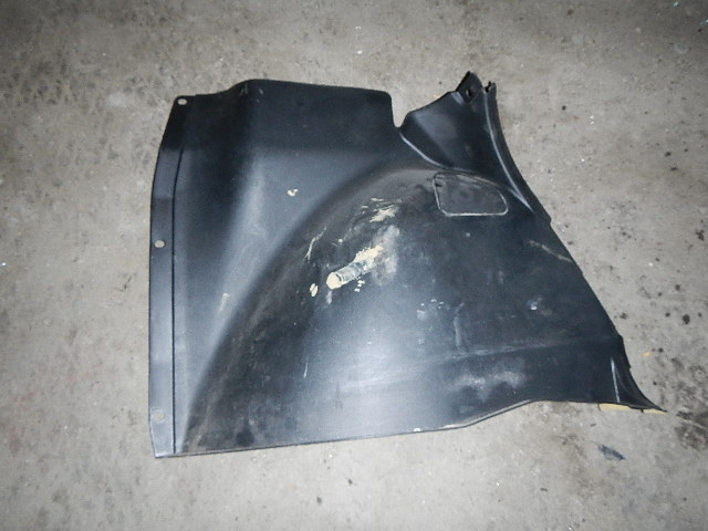 Обшивка багажника