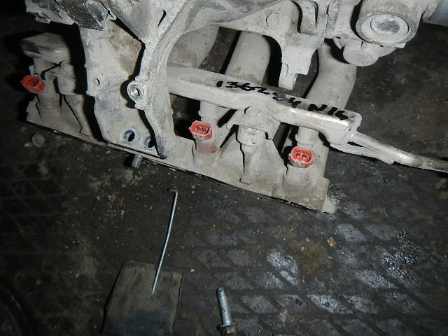 Рейка топливная (рампа)