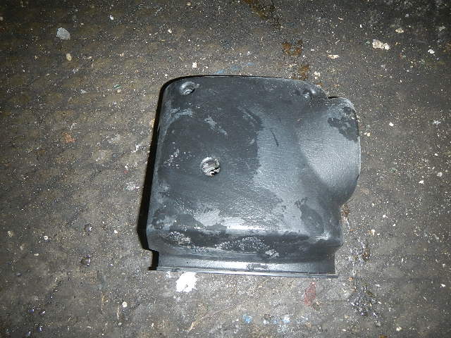 Кожух рулевой колонки