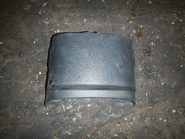 Кожух рулевой колонки