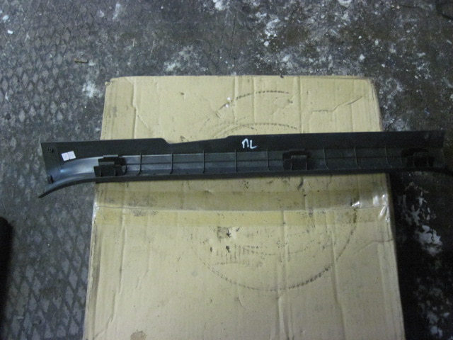 Накладка порога (внутренняя)