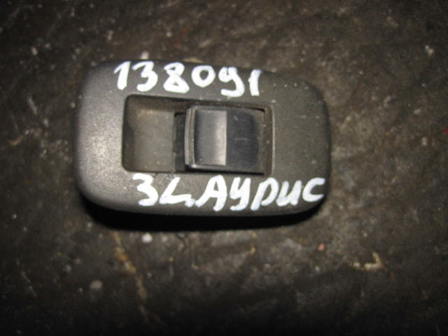 Кнопка стеклоподъемника для Auris (E150) 2006-2012