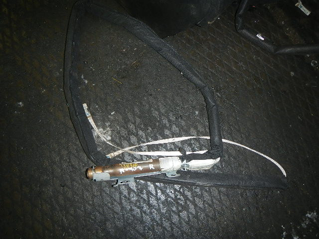 Подушка безопасности боковая (шторка)