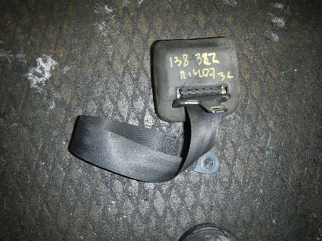 Ремень безопасности