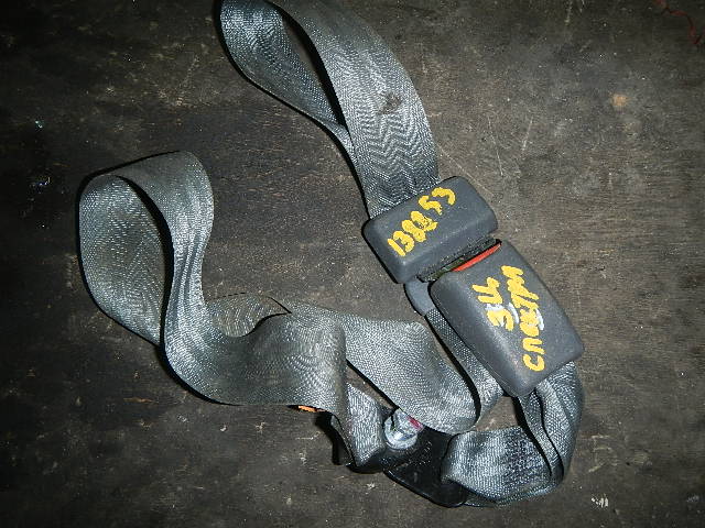 Ремень безопасности