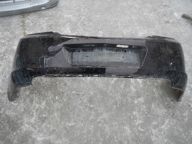 Бампер задний