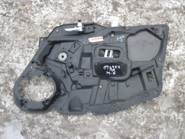 Стеклоподъемник электр. передний правый