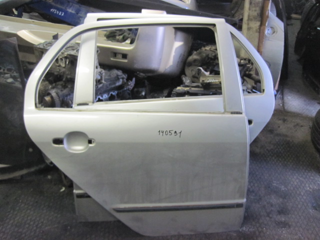 Дверь задняя правая