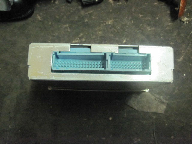 Блок управления двигателем