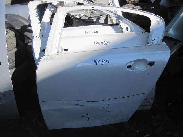 Дверь задняя левая