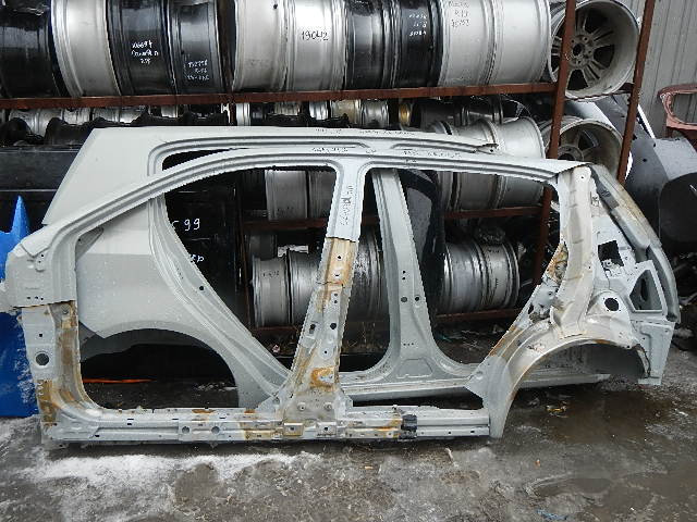 Кузовной элемент