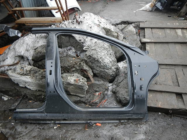 Кузовной элемент