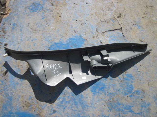 Накладка заднего крыла левого